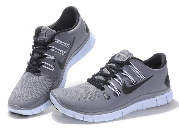 nike frees grey