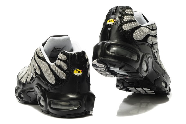 nike tn requin 2011