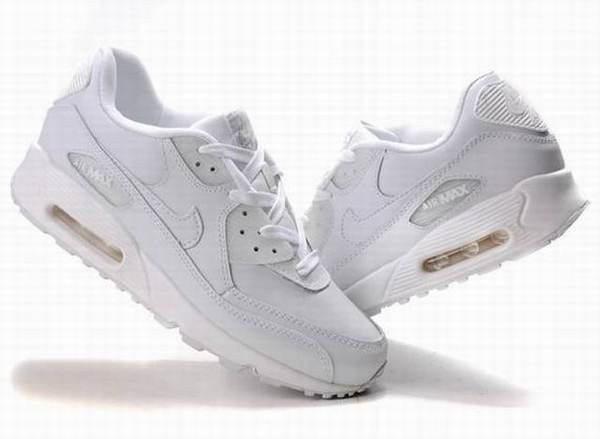 nike tn taille 47