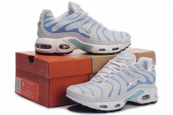 youth nike tn