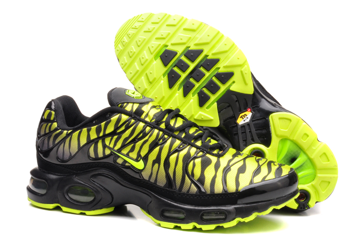 chaussure nike requin pas cher chaussure nike requin pas cher